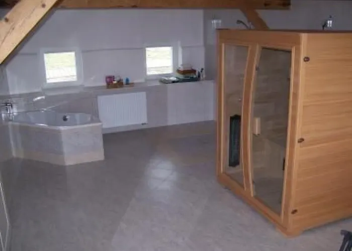 Alleenwiesen By Interhome *